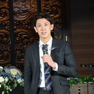 クロジム代表 りお